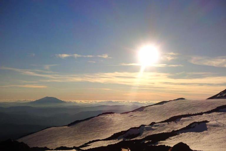 sunset2 mt adams